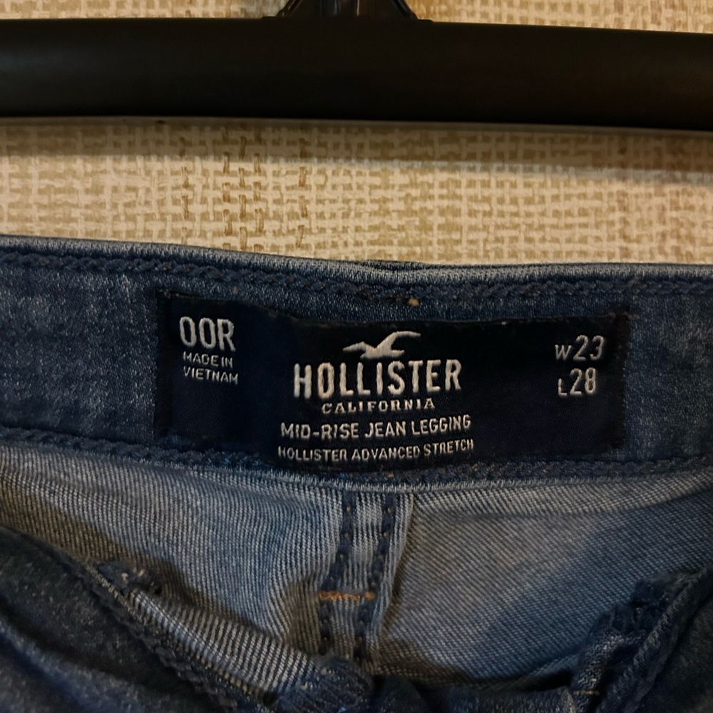 Jeans - Picture 2 of 2